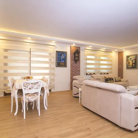 Villa Vega